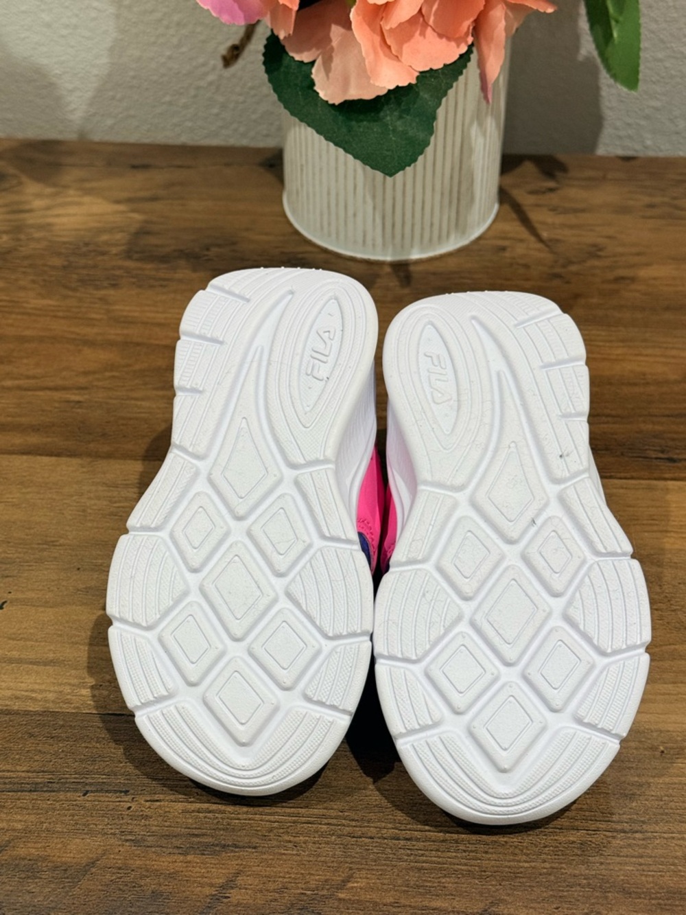 FILA Landbuzzer Little & Big Girls Running Shoes in multi white size 6 infants - Picture 6 of 7
